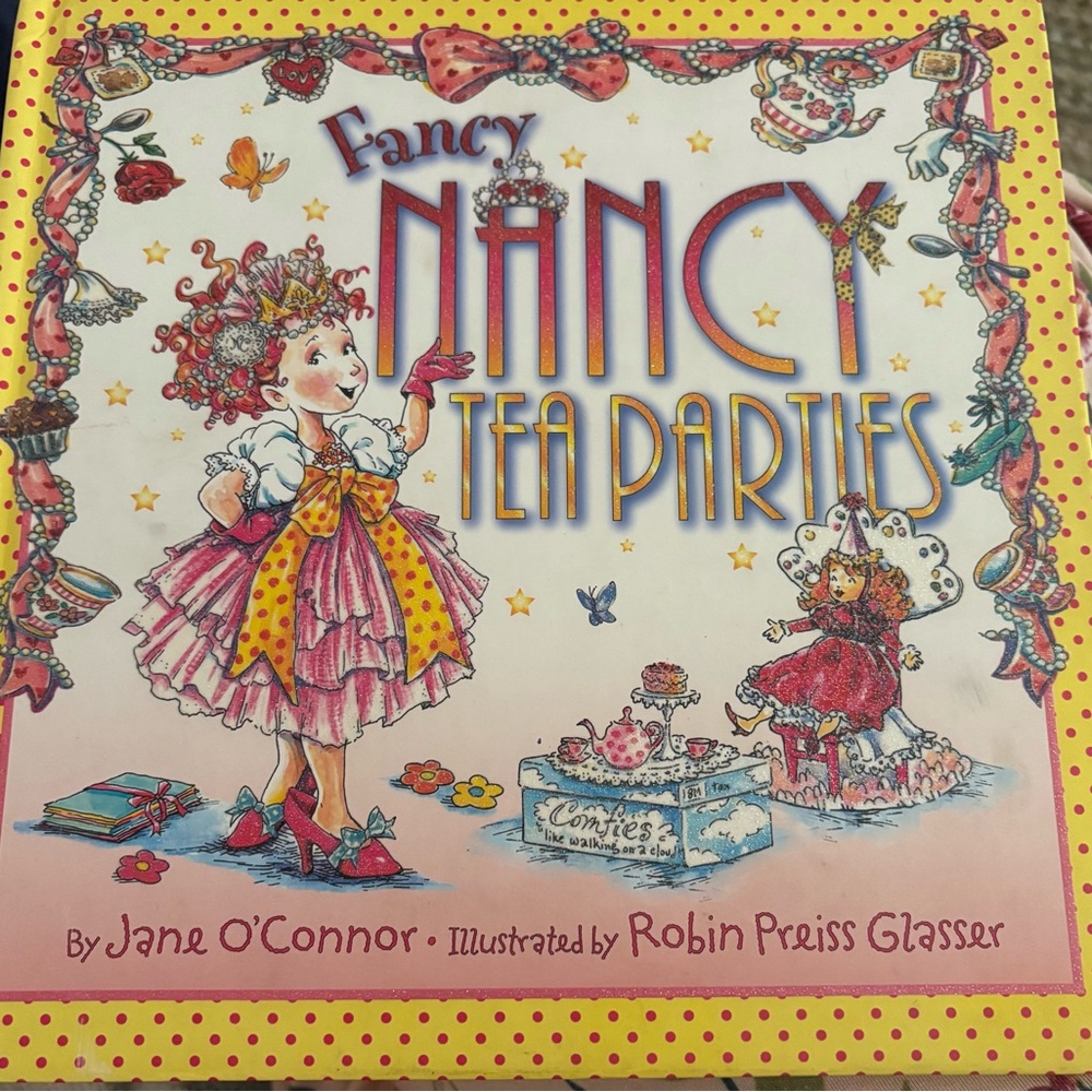 Fancy Nancy Tea Parties Book